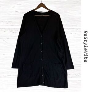TORRID Women’s Size 2 2X 18-20 Sweater Cardigan Tunic Button Front V-Neck
